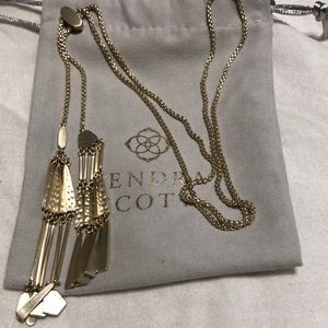 Kendra Scott gold y necklace